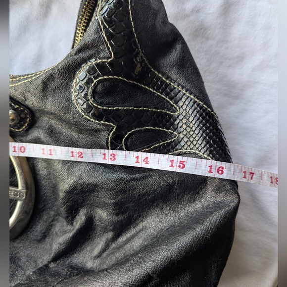 Vintage Guess Black Faux Leather Hobo Bag with Metallic Details - Picture 10 of 11